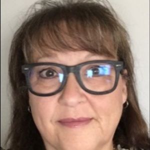 Meet your Posher, Carol